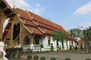 Some of the beautiful architecture around Wat Phra Singh.