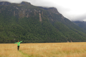 Noelle galavanting through Eglinton Valley on the way to Milford Sound.